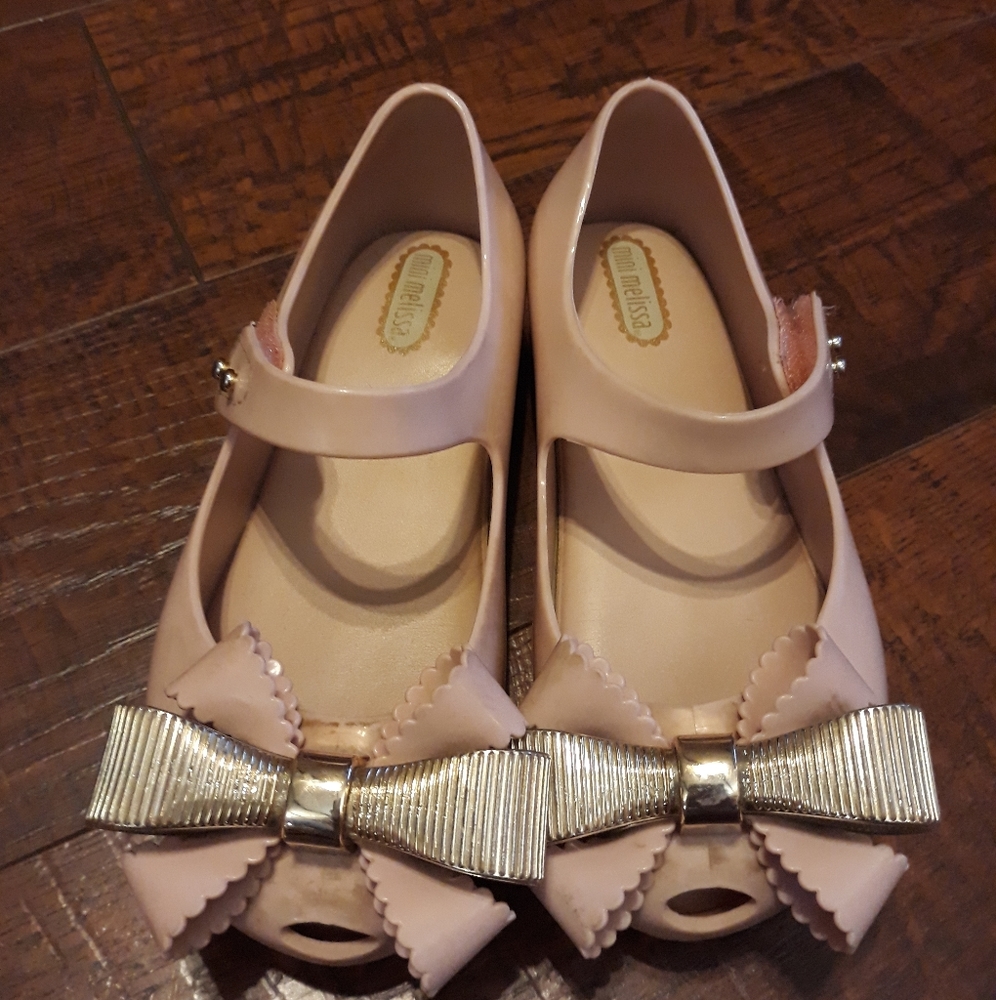 Size 10t mini melissa pink